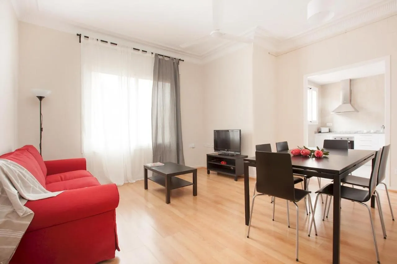 Apartment For Families And Staff Groups For 7 People Barcelona 0*,